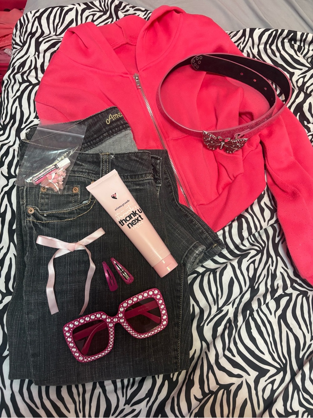 Pink outfit 🩷